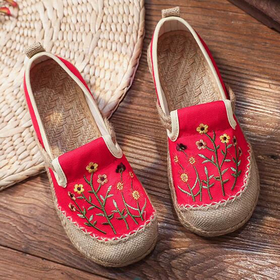 2021 Flowers Embroidered Shoes